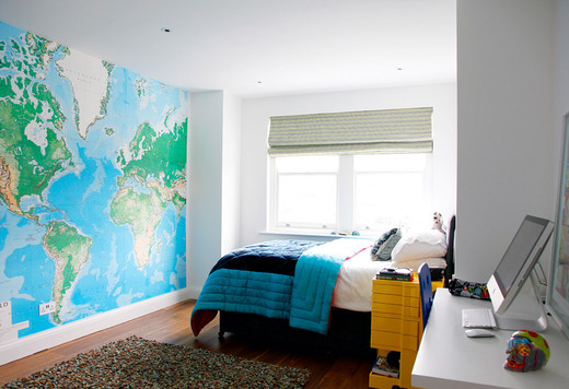 Карта мира. Спальня